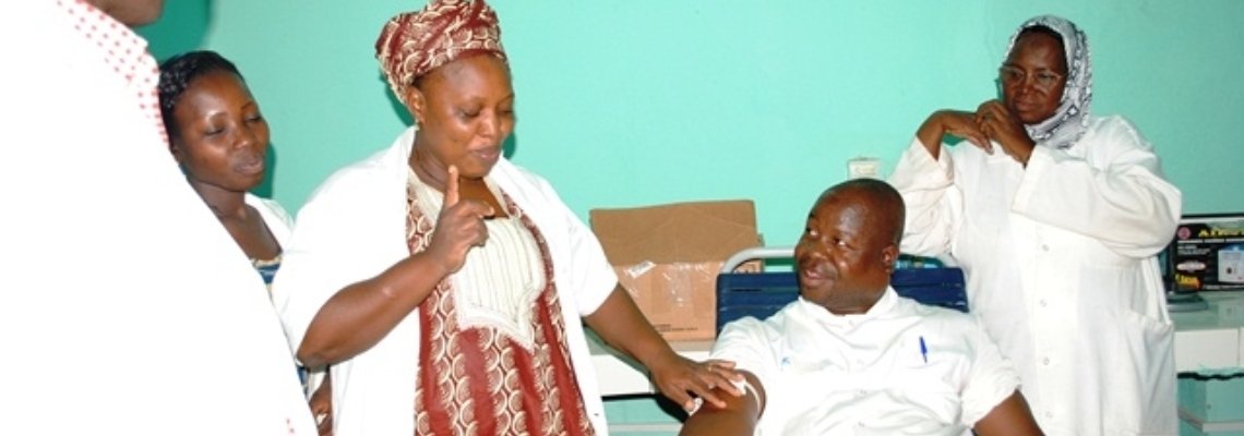 CREATOR: gd-jpeg v1.0 (using IJG JPEG v62), quality = 100